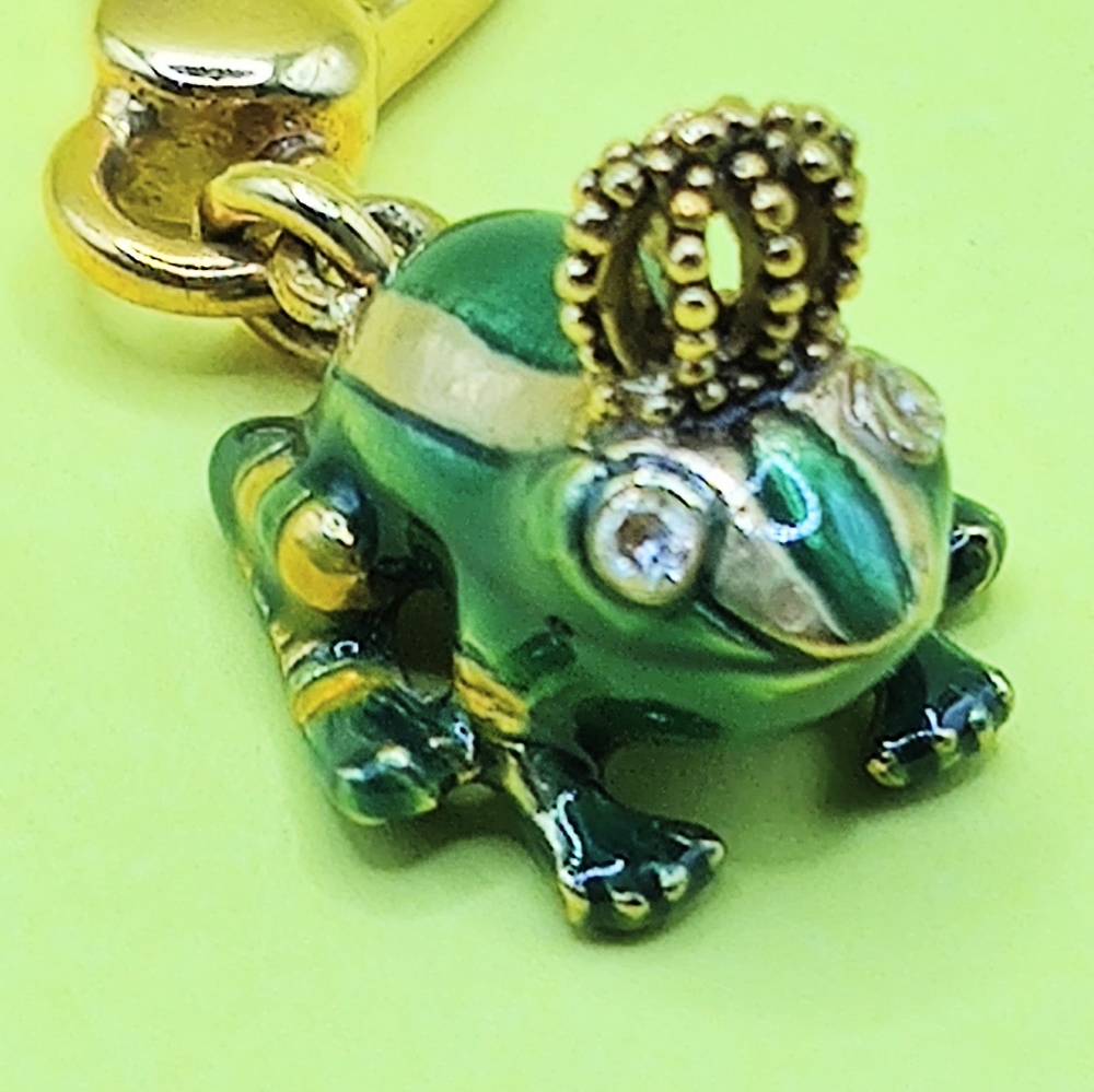 Juicy Couture Frog Royalty Charm 🐸👑 - Picture 2 of 14
